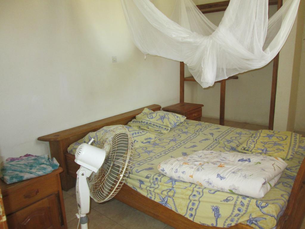La Femme Noire Villa Joal-Fadiout Luaran gambar