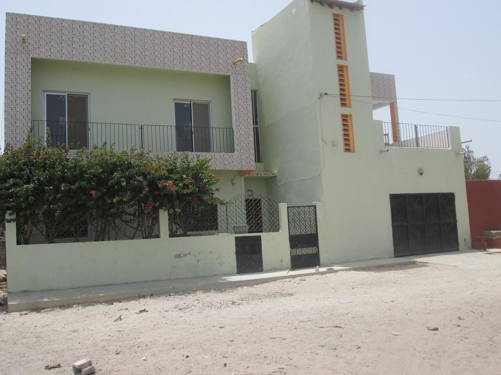 La Femme Noire Villa Joal-Fadiout Luaran gambar
